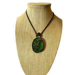 Sorrelli Vine Pendant Necklace